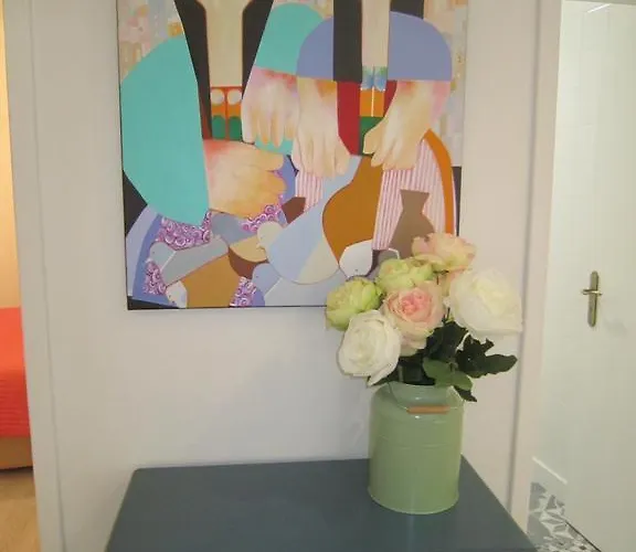 Apartment Alfama Shabby Chic Flat