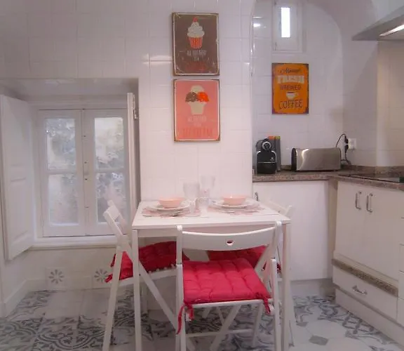 Apartment Alfama Shabby Chic Flat